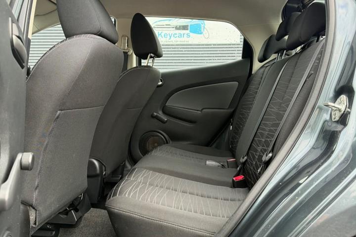 undefined Mazda 2 fra 2009