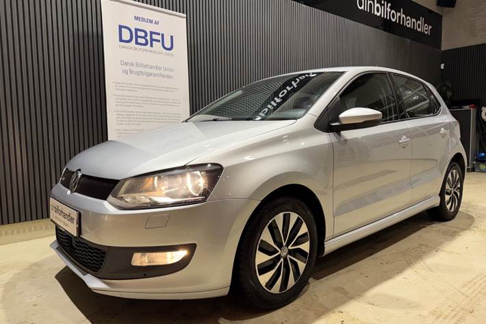 Sølv VW Polo fra 2015