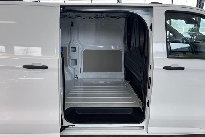 Hvid VW e-Transporter fra 2025