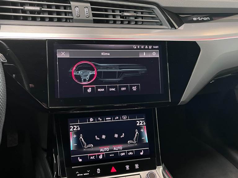Audi e-tron 55 S-line quattro