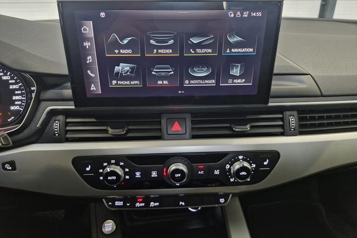 Grå Audi A4 fra 2020