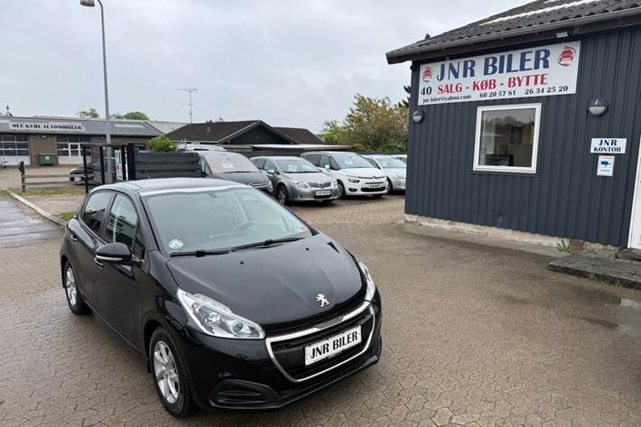 undefined Peugeot 208 fra 2016