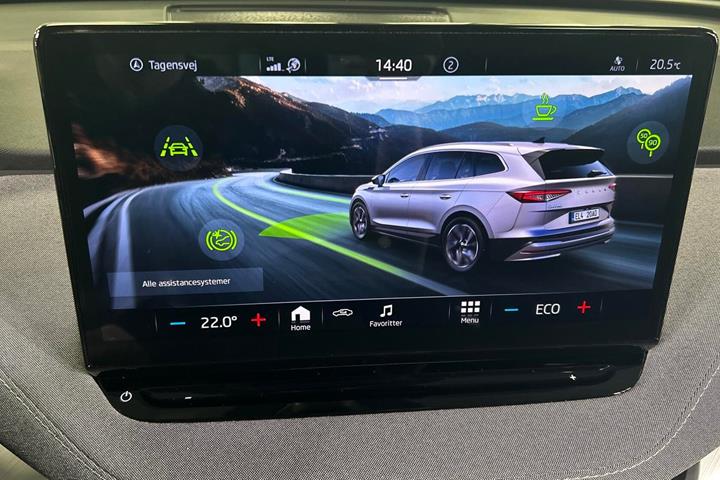 Blå Skoda Enyaq fra 2023