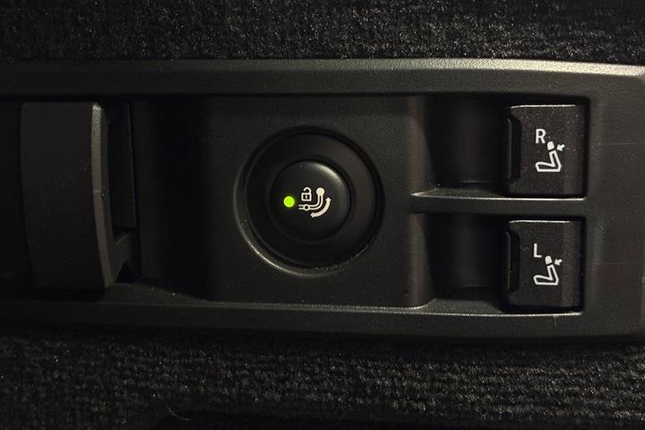 Grå BMW iX fra 2024
