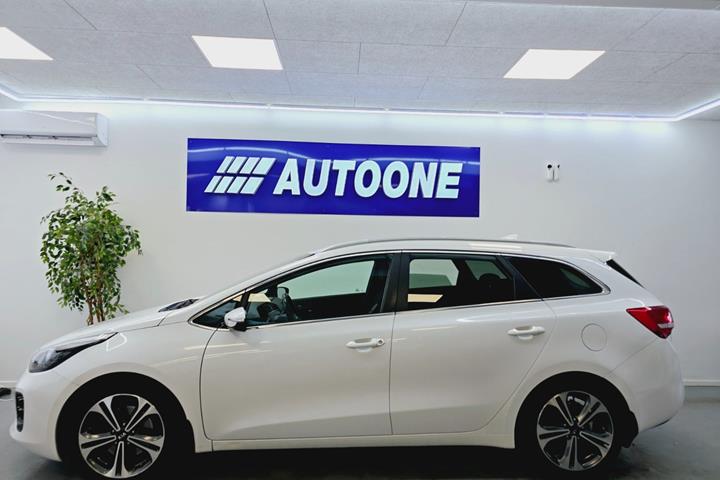 Hvid Kia Ceed fra 2018