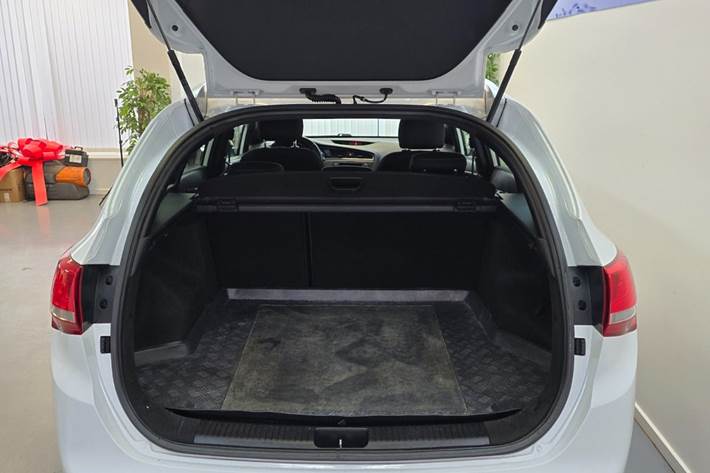 Hvid Kia Ceed fra 2018