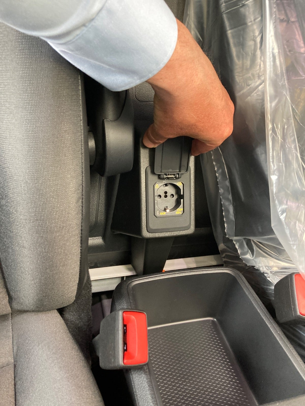 Hvid VW Caddy fra 2026