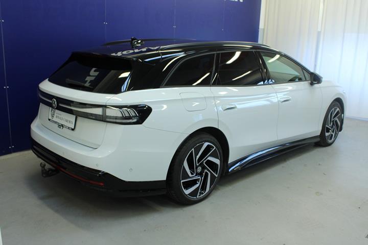 Hvid VW ID.7 fra 2025