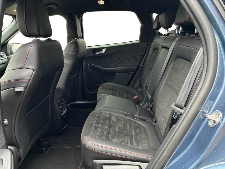 Ford Kuga 2,5 PHEV ST-Line X CVT