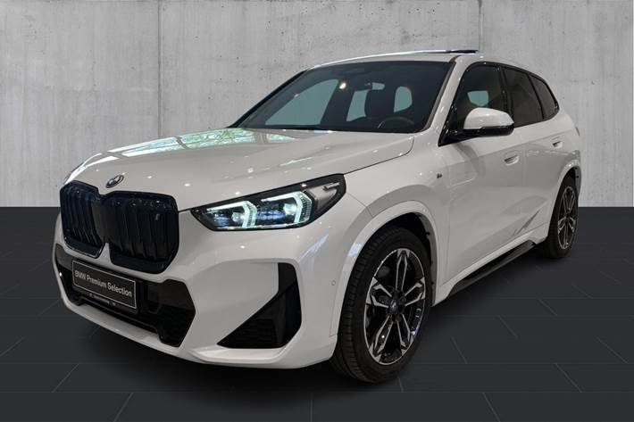 Hvid BMW iX1 fra 2023