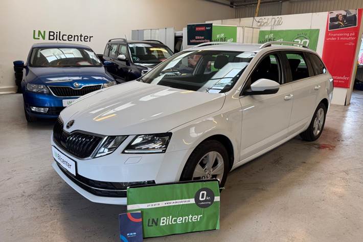 Hvid Skoda Octavia fra 2020