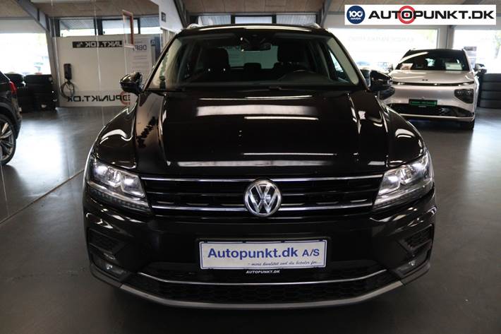 Sort VW Tiguan fra 2018
