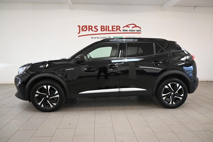 Sort Peugeot 2008 fra 2023