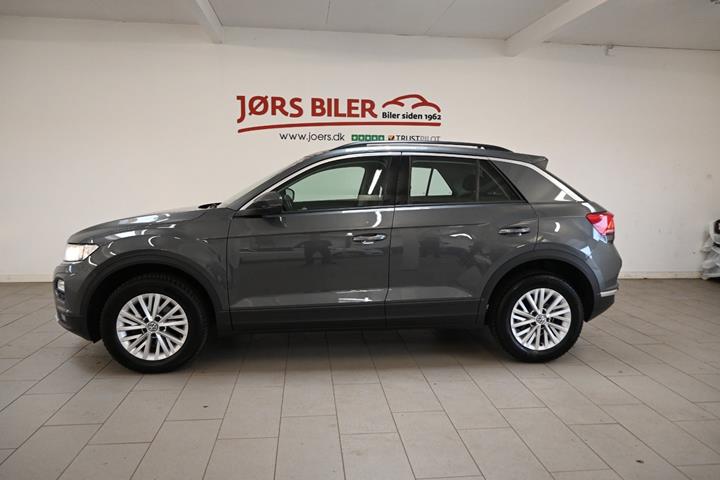 Grå VW T-Roc fra 2019