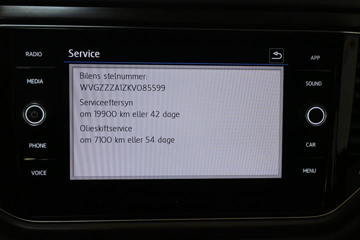 Grå VW T-Roc fra 2019