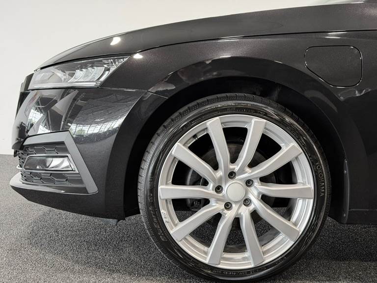 Skoda Octavia 1,4 TSi iV Plus Combi DSG