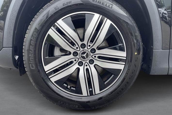 Sort Mercedes EQA 250+ fra 2023