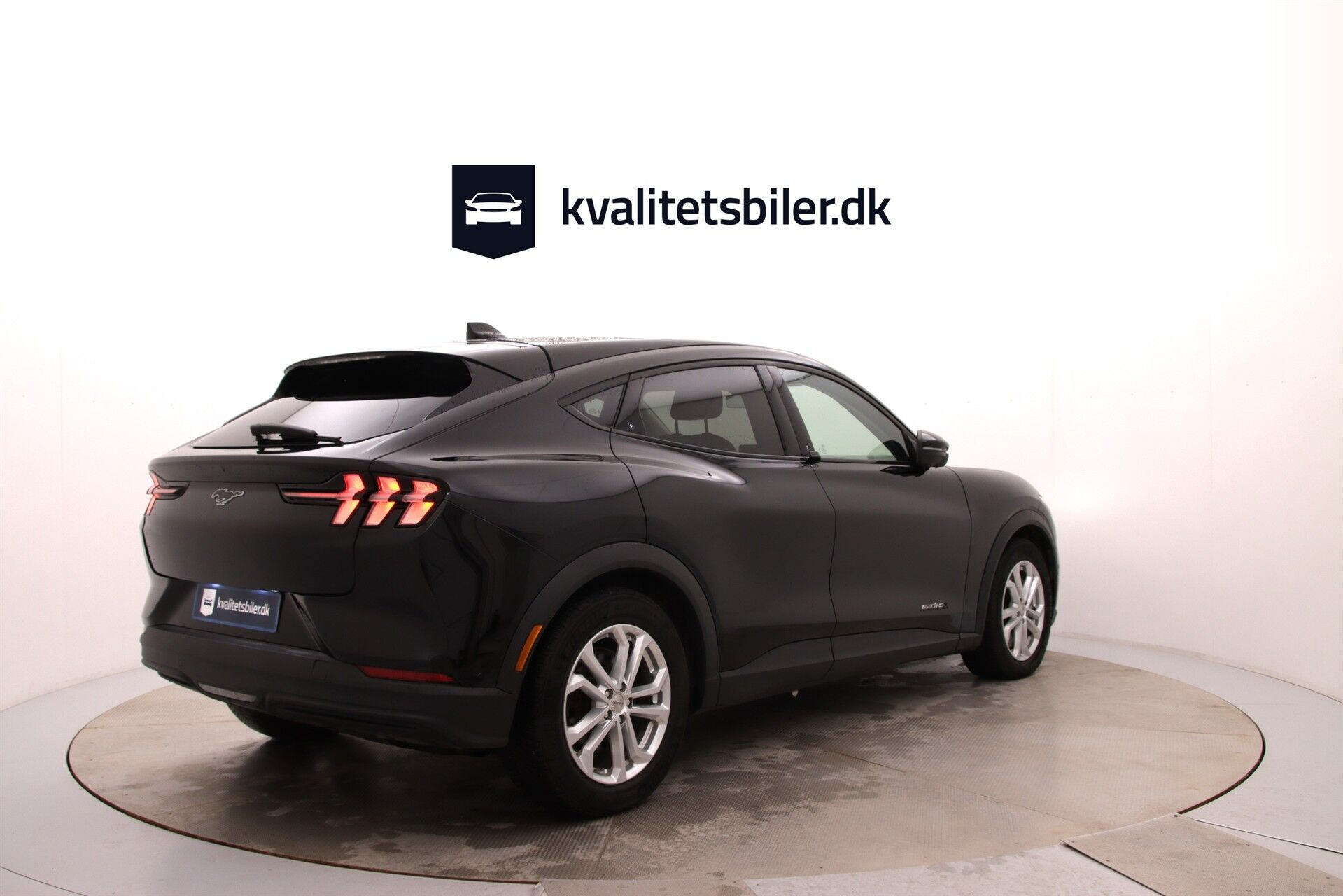 Sort Ford Mustang Mach-E fra 2022
