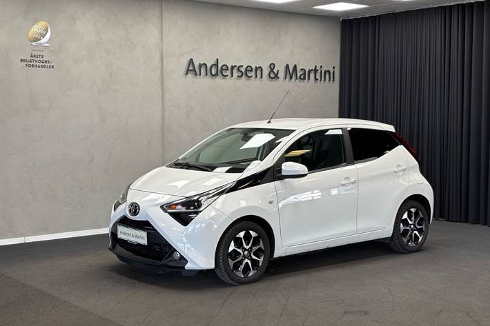 Hvid Toyota Aygo fra 2020