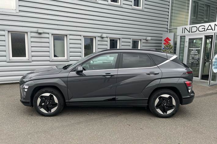 Grå Hyundai Kona fra 2025
