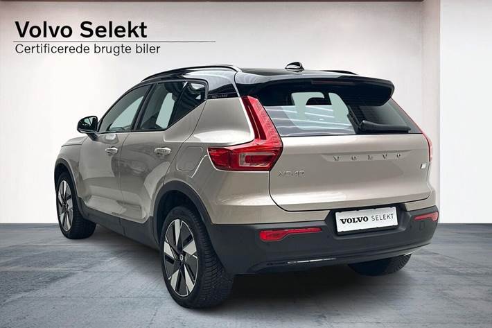 undefined Volvo XC40 fra 2024
