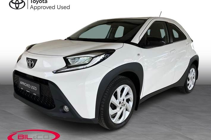 Hvid Toyota Aygo X fra 2022