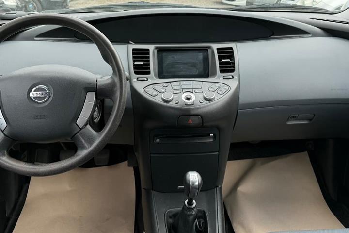 undefined Nissan Primera fra 2007 set indefra