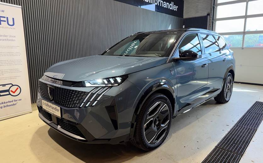 Peugeot e-5008 77 GT Pack 7prs