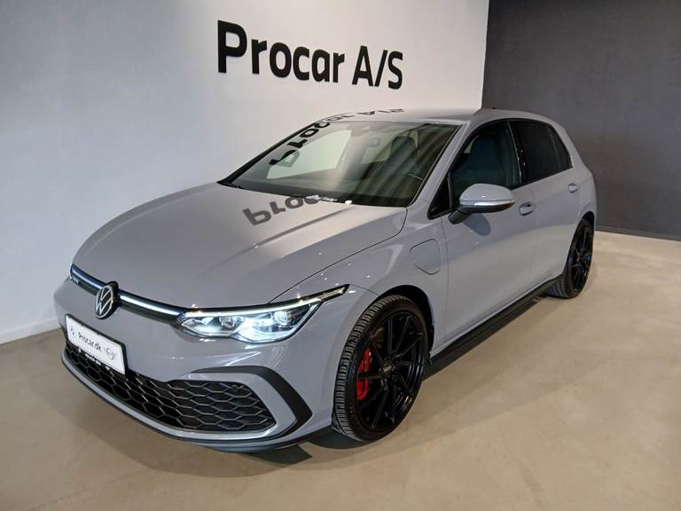VW Golf VIII 1,4 GTE DSG