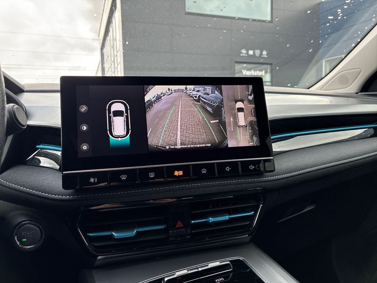 Sort MG MG5 fra 2023