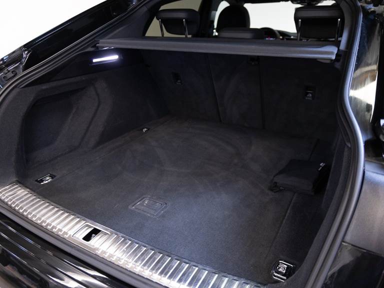 Audi e-tron 55 S-line Sportback quattro