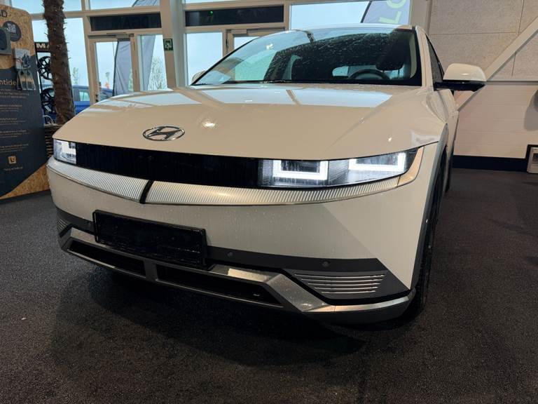 Hyundai Ioniq 5 77 Uniq AWD
