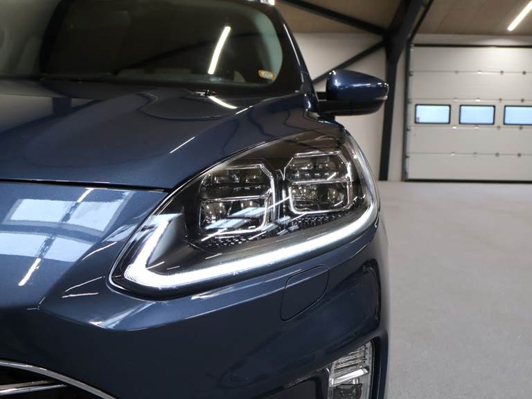 Ford Kuga 2,5 HEV Titanium CVT