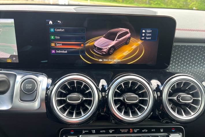Hvid Mercedes EQB 250+ fra 2025