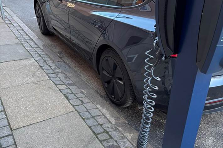 undefined Tesla Model 3 fra 2024
