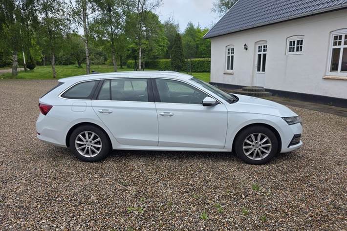 undefined Skoda Octavia fra 2021