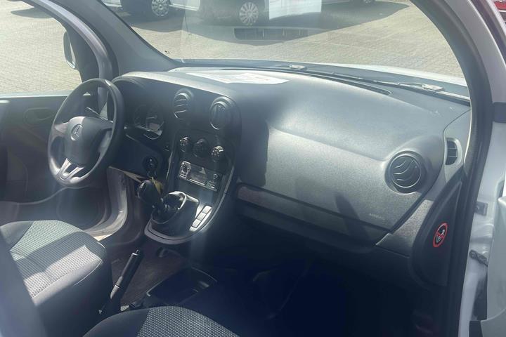 Hvid Mercedes Citan 109 fra 2020