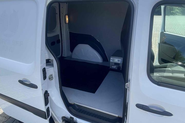 Hvid Mercedes Citan 109 fra 2020