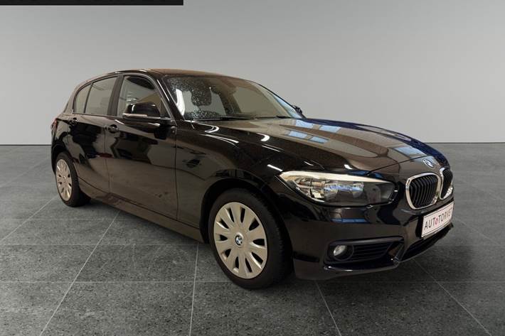 Sort BMW 118d fra 2017