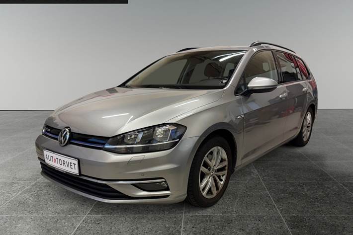 Sølv VW Golf VII fra 2018