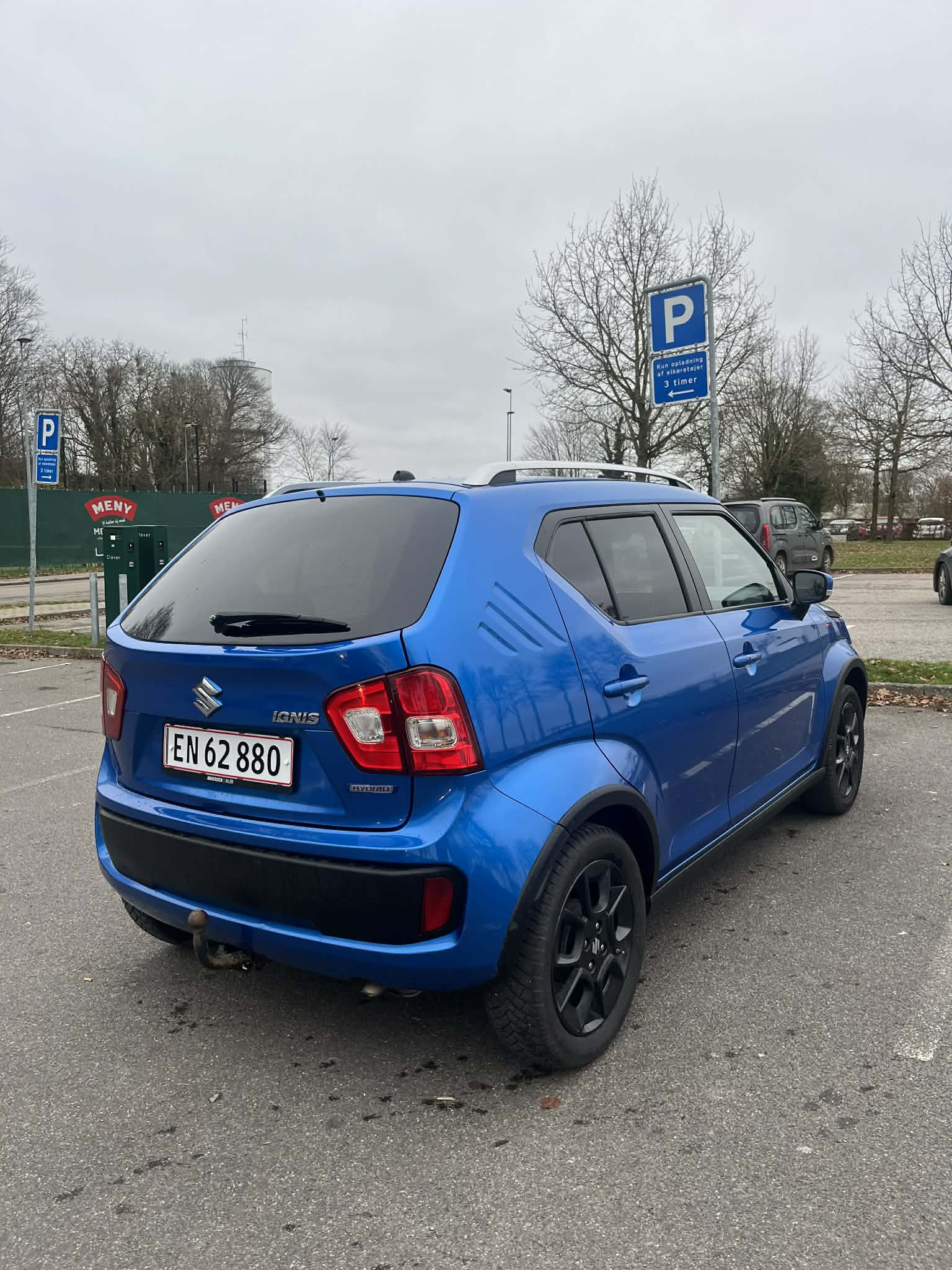Blå Suzuki Ignis fra 2020