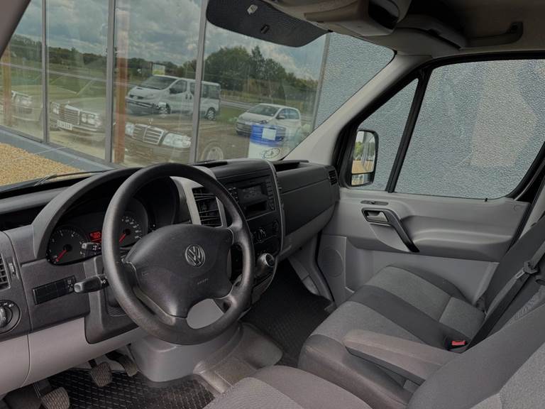 VW Crafter 2,0 TDi 163 Kassevogn SL