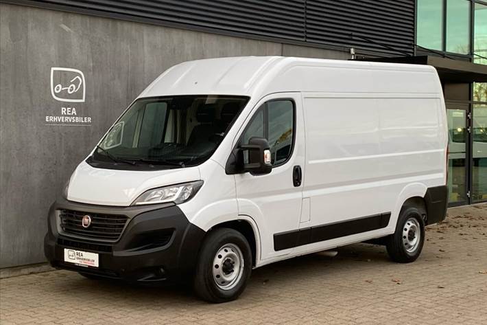 Hvid Fiat Ducato fra 2021