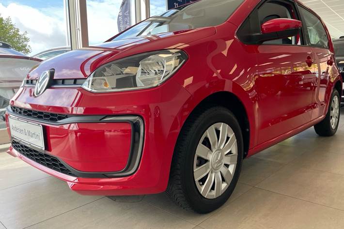 Rød VW e-up fra 2021