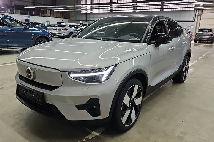 Sølv Volvo C40 fra 2022