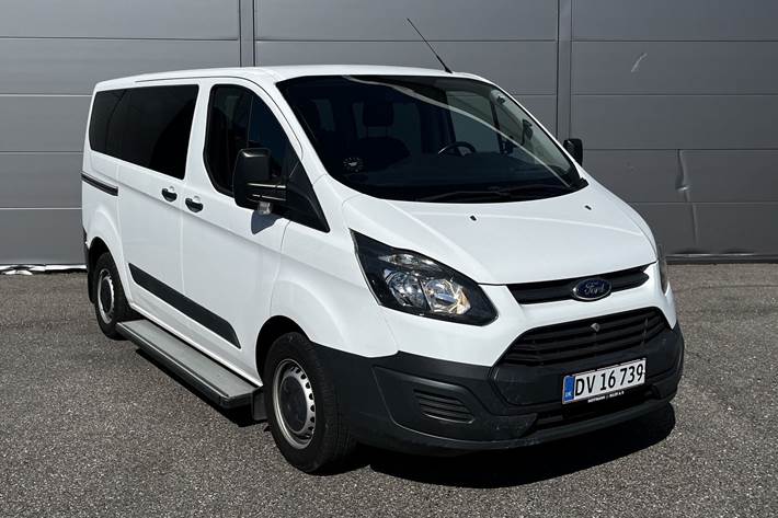 Hvid Ford Transit Custom fra 2014