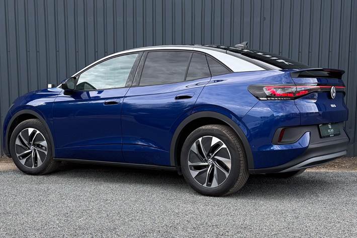 Blå VW ID.5 fra 2025