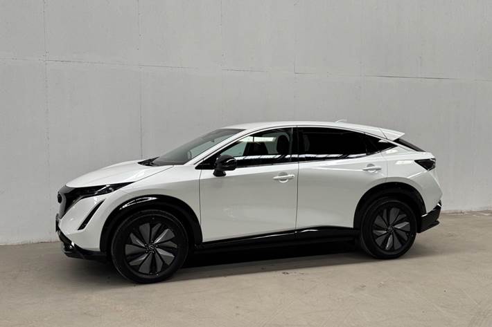 Hvid Nissan Ariya fra 2025