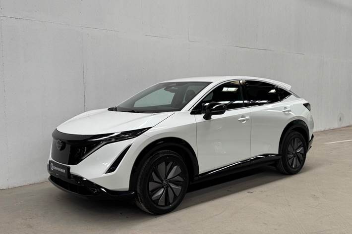 Hvid Nissan Ariya fra 2025