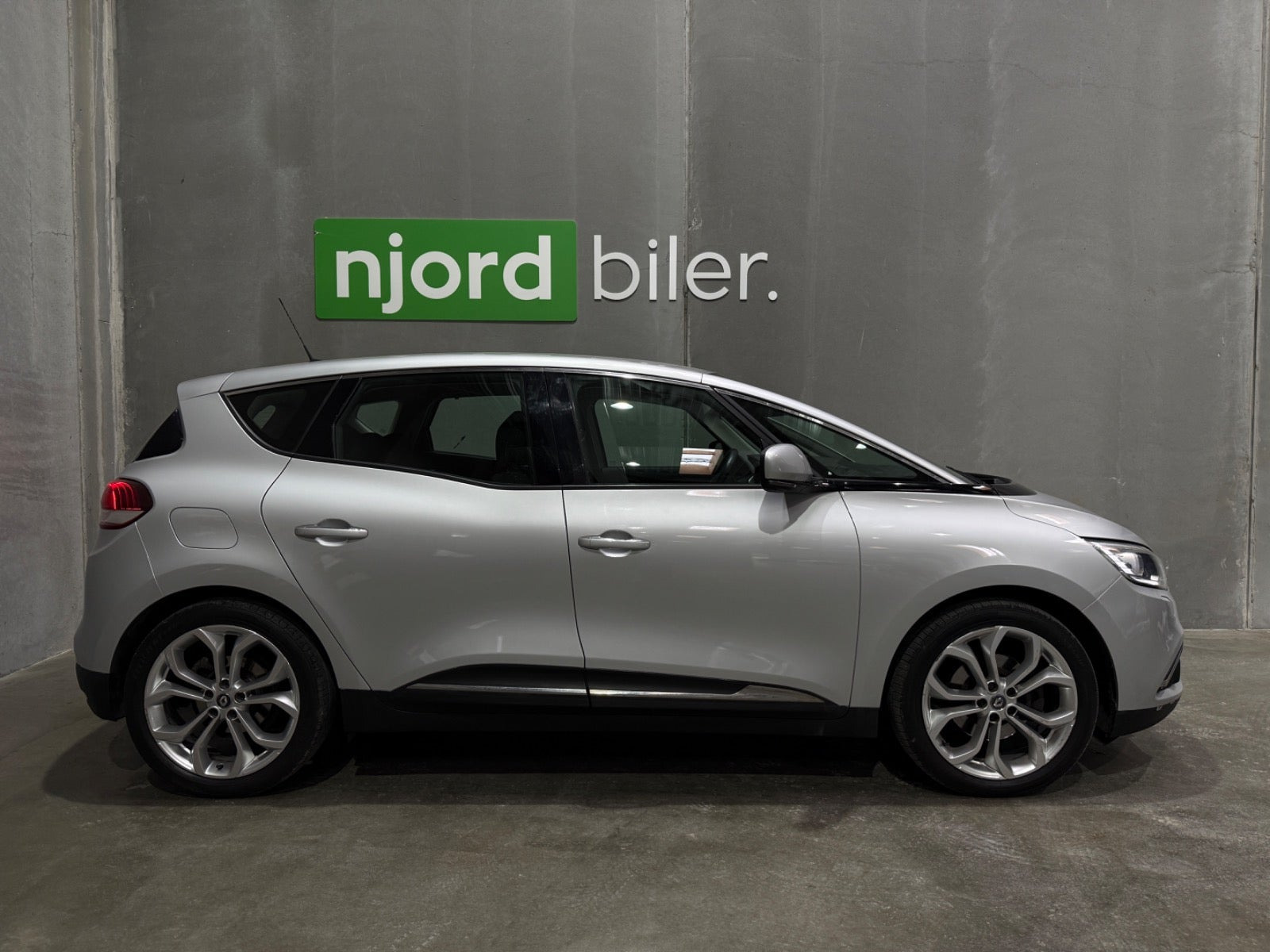 undefined Renault Scenic IV fra 2017